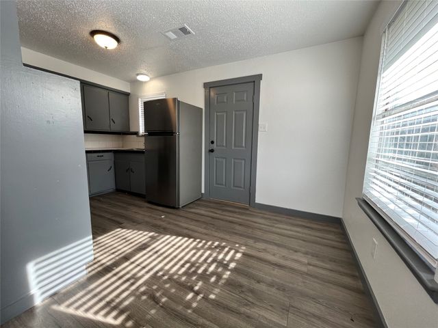 2526 Louise Street A, Denton, TX 76201