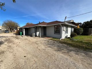 2526 Louise Street A, Denton, TX 76201