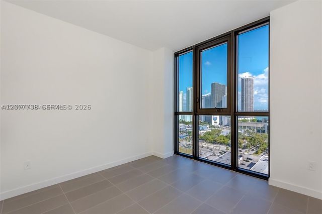 1600 NE 1st Ave 2106, Miami, FL 33132