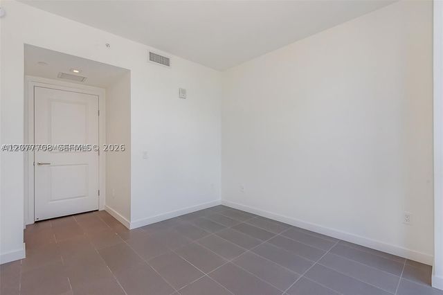 1600 NE 1st Ave 2106, Miami, FL 33132