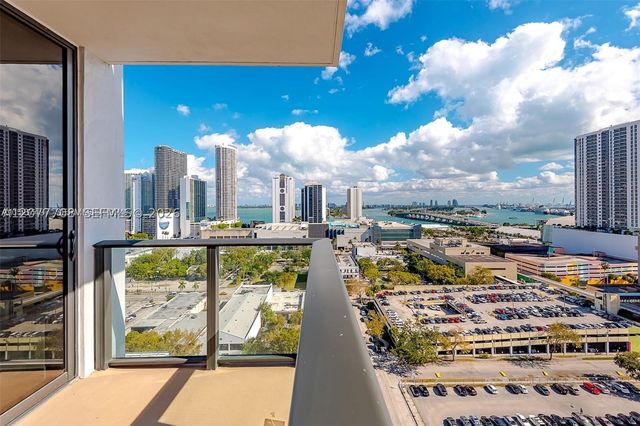1600 NE 1st Ave 2106, Miami, FL 33132