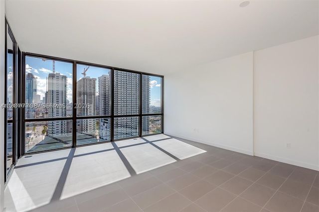 1600 NE 1st Ave 2106, Miami, FL 33132