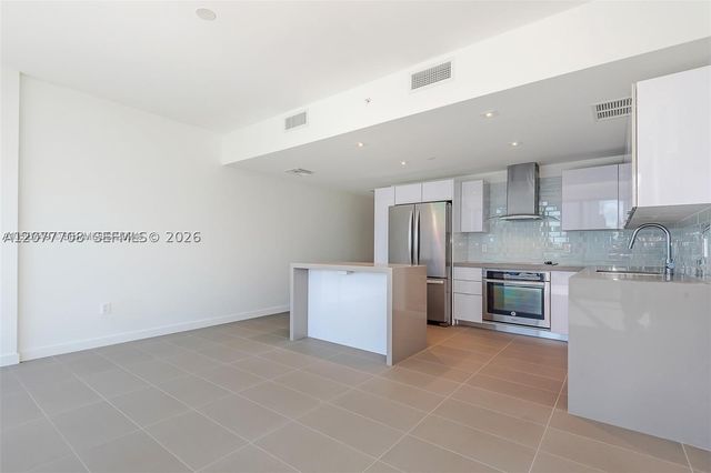 1600 NE 1st Ave 2106, Miami, FL 33132
