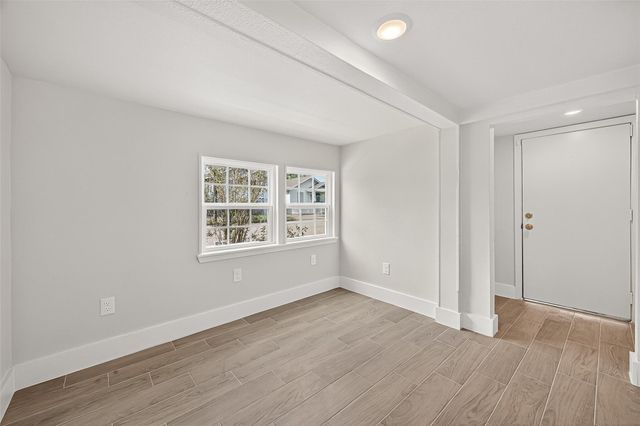 1814 33rd Street 1, Galveston, TX 77550