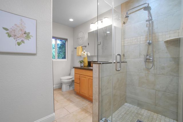 6299 Horseshoe Bar Rd, Loomis, CA 95650