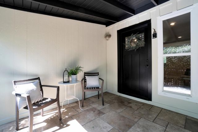 6299 Horseshoe Bar Rd, Loomis, CA 95650