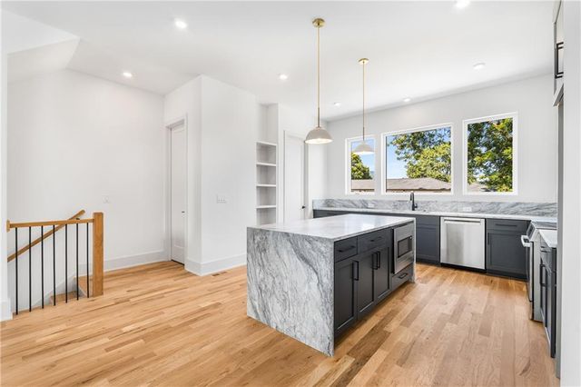 404 Linden Avenue NE 24, Atlanta, GA 30308