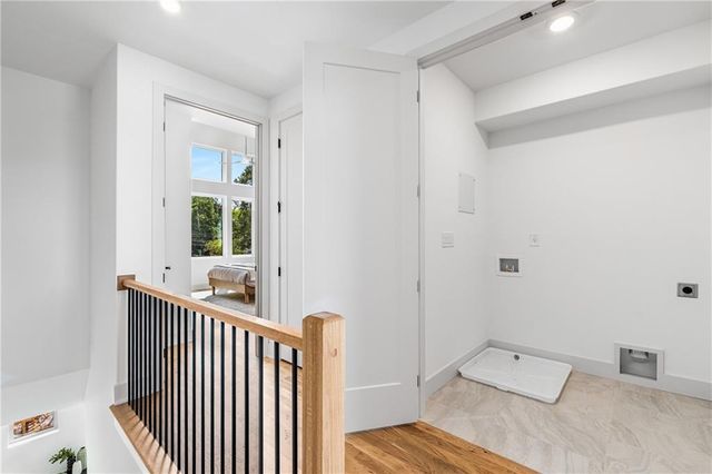 404 Linden Avenue NE 24, Atlanta, GA 30308
