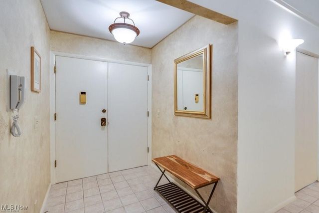 1012 Bunker Drive 304, Fairlawn, OH 44333