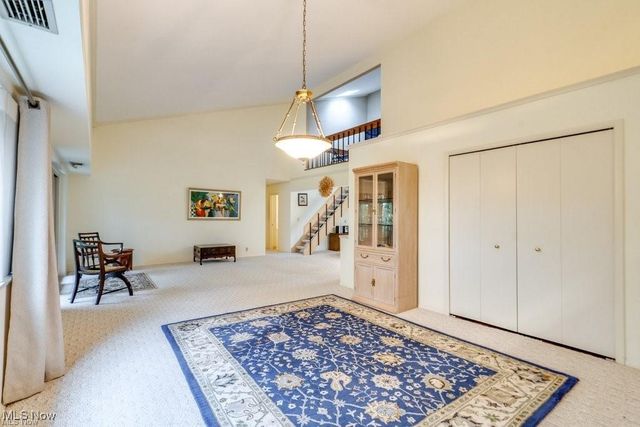 1012 Bunker Drive 304, Fairlawn, OH 44333