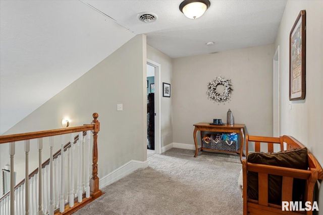 1617 Sidener Hall, Chatham, IL 62629