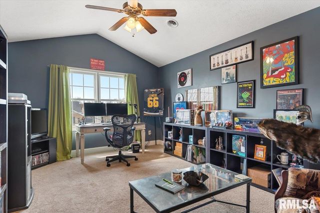 1617 Sidener Hall, Chatham, IL 62629