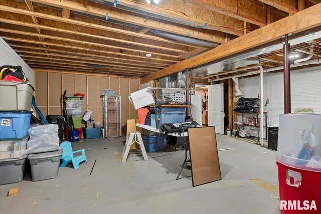 1617 Sidener Hall, Chatham, IL 62629