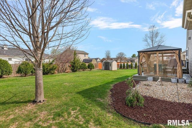 1617 Sidener Hall, Chatham, IL 62629