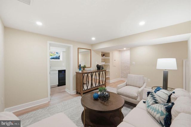 518 COLUMBIA RD NW, Washington, DC 20001