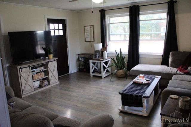 816 E Center Street, Blanchester, OH 45107