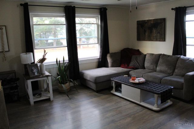 816 E Center Street, Blanchester, OH 45107