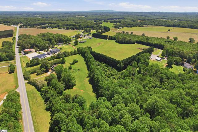 5430 Sc-14 Highway, Landrum, SC 29356
