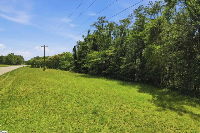5430 Sc-14 Highway, Landrum, SC 29356