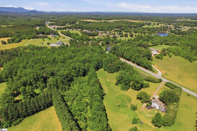 5430 Sc-14 Highway, Landrum, SC 29356