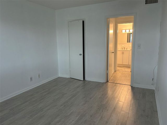 1801 NE 62nd Street 103, Fort Lauderdale, FL 33308