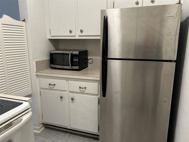 1801 NE 62nd Street 103, Fort Lauderdale, FL 33308