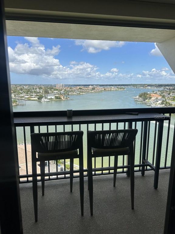 9425 BLIND PASS ROAD 1207, St Petersburg, FL 33706