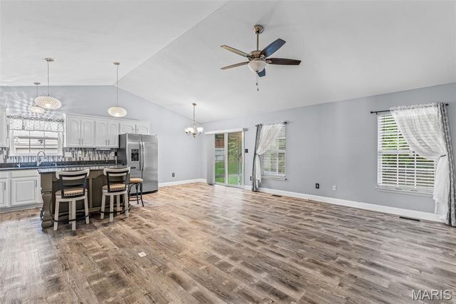 223 Williamsburg Drive, Crystal City, MO 63019