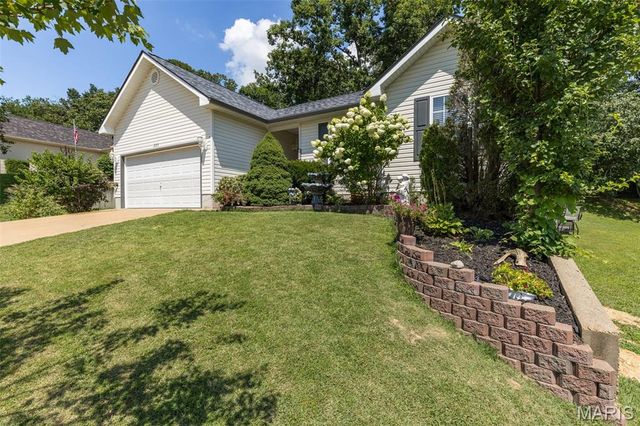 223 Williamsburg Drive, Crystal City, MO 63019