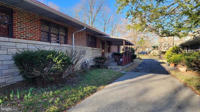 4951 MONUMENT RD, Philadelphia, PA 19131