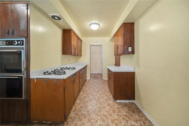 1519 W Maxzim Avenue, Fullerton, CA 92833