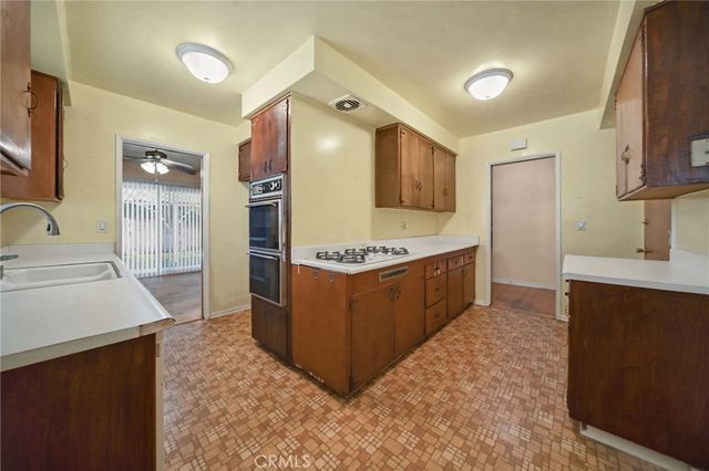 1519 W Maxzim Avenue, Fullerton, CA 92833