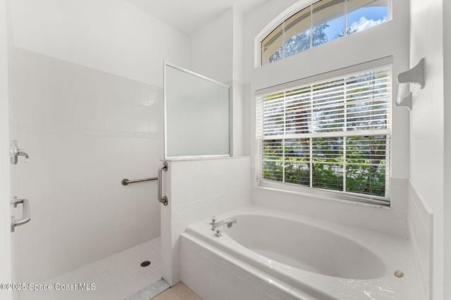 1947 Windbrook Drive SE, Palm Bay, FL 32909