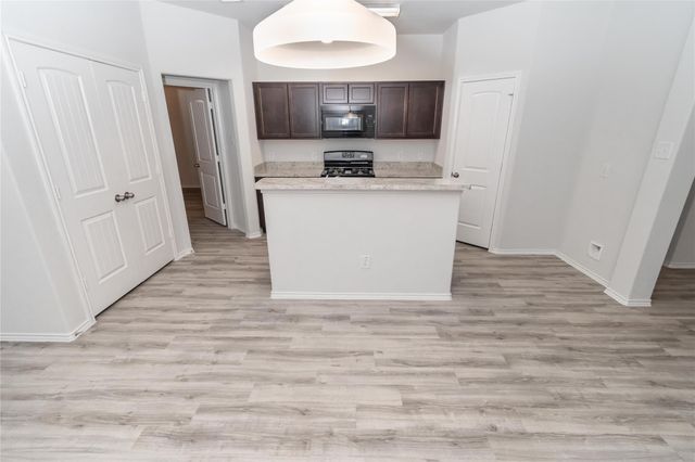 2735 Madison Court, Conroe, TX 77304