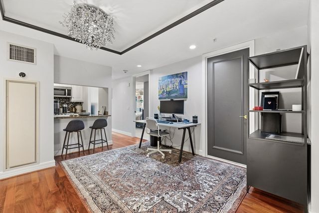 3 Avery 803, Boston, MA 02111
