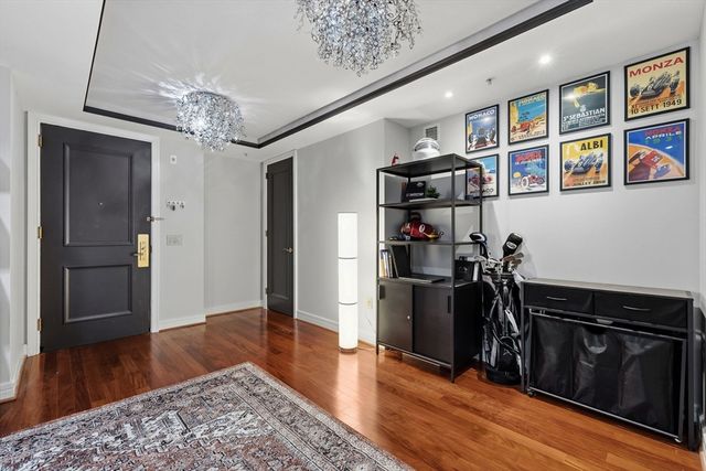 3 Avery 803, Boston, MA 02111