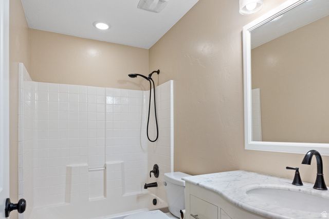 5194 W HEDGEROSE DR, Herriman, UT 84096