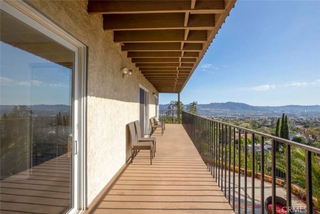 1218 E Tujunga, Burbank, CA 91501
