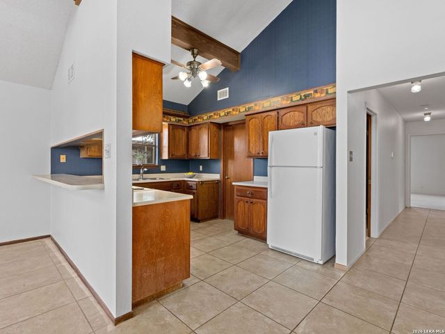 122 Steel Valley Dr, Boerne, TX 78006