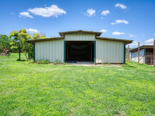122 Steel Valley Dr, Boerne, TX 78006