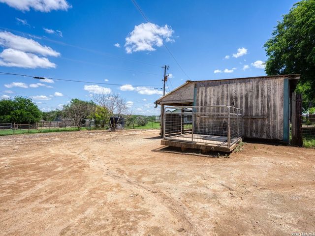 122 Steel Valley Dr, Boerne, TX 78006