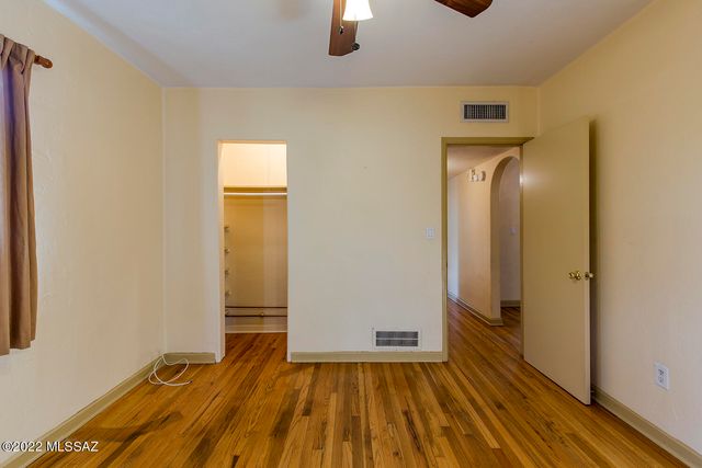 2110 E Water Street, Tucson, AZ 85719