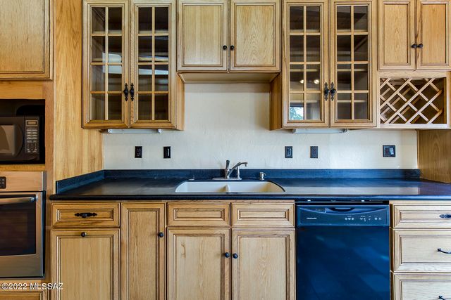 2110 E Water Street, Tucson, AZ 85719