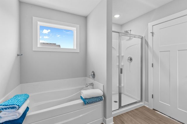 10118 Arrowwood Trail, Woodbury, MN 55129
