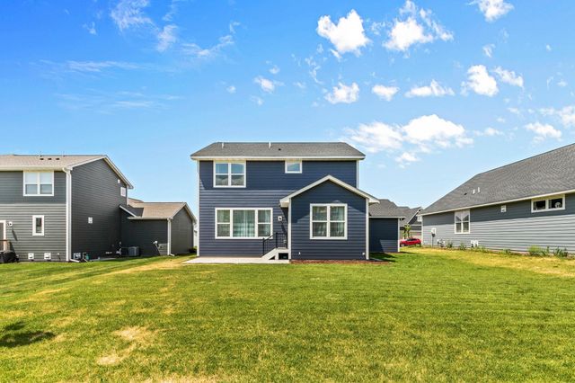 10118 Arrowwood Trail, Woodbury, MN 55129