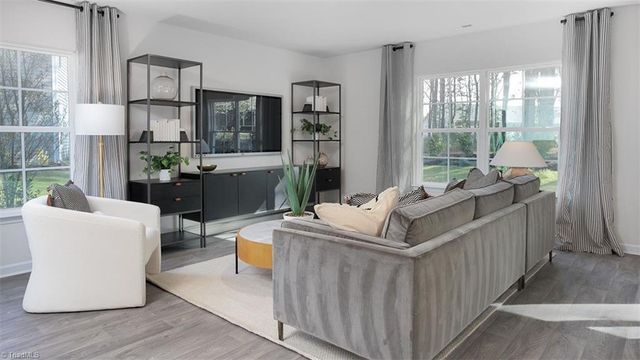 1536 Hamilton Hills Drive, Greensboro, NC 27406