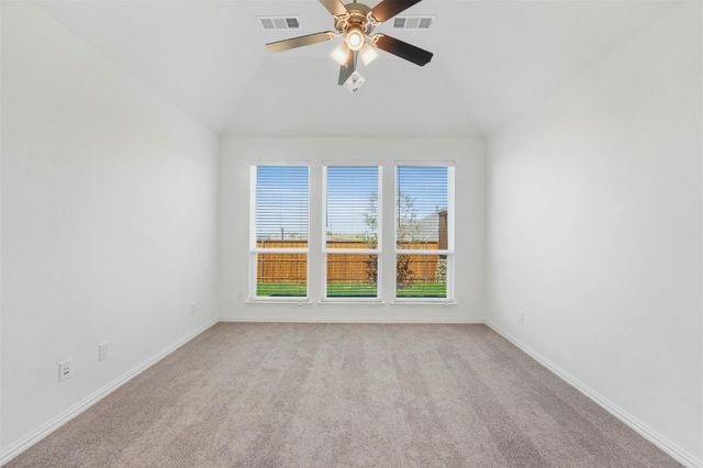 144 Tierra Blanca Lane, Rhome, TX 76078