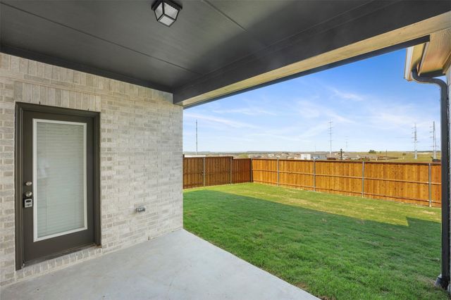144 Tierra Blanca Lane, Rhome, TX 76078