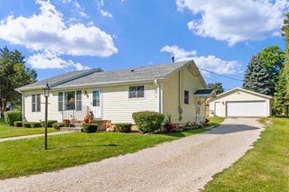 8932 359th AVENUE, Twin Lakes, WI 53181