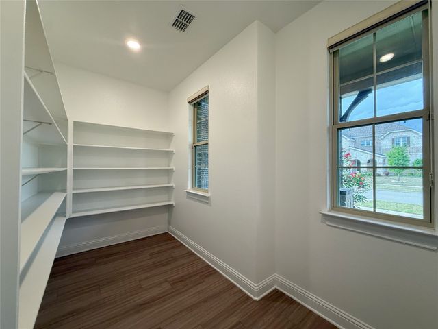 9829 Sharps Drive, Frisco, TX 75035